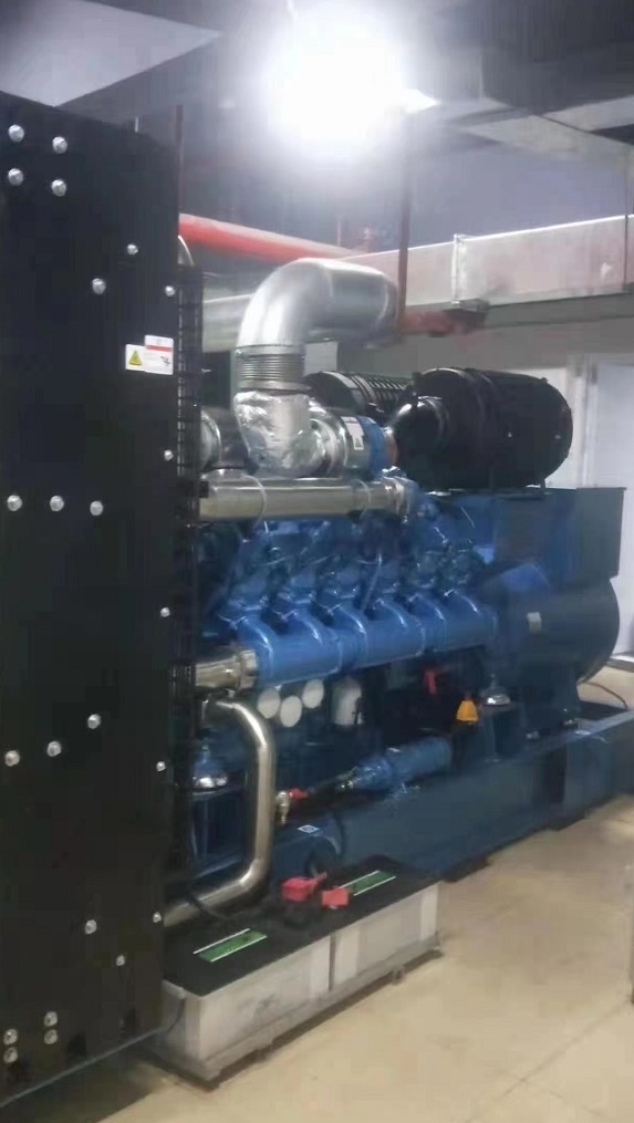 怎么正確運用和保護柴油發(fā)電機蓄能器？